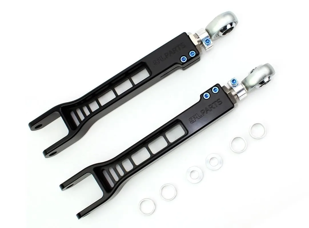 SPL TITANIUM Rear Traction Links R35 GTR — foto 1 de 3